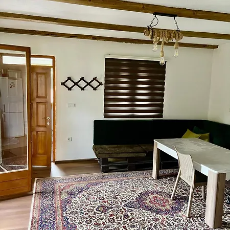 Silent Pyramid Holiday home